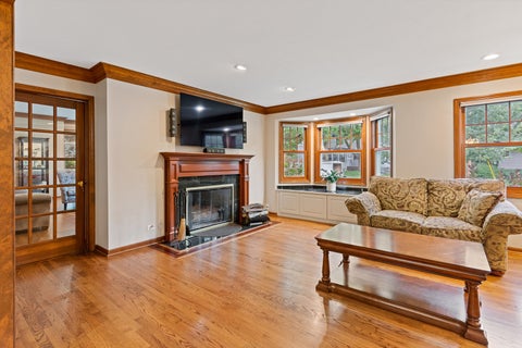 Tiny photo for 390 Grandview Avenue, Glen Ellyn, IL 60137 (MLS # 12738431)