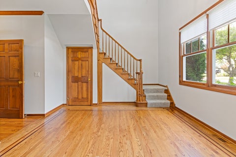 Tiny photo for 390 Grandview Avenue, Glen Ellyn, IL 60137 (MLS # 12738431)
