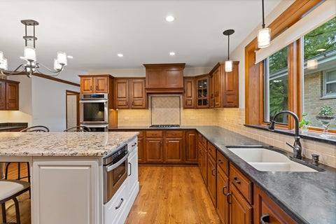 Tiny photo for 390 Grandview Avenue, Glen Ellyn, IL 60137 (MLS # 12738431)