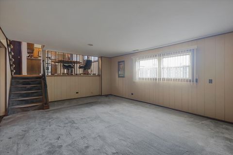 Tiny photo for 16533 Louis Avenue, South Holland, IL 60473 (MLS # 12618733)