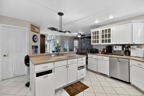 Tiny photo for 302 Jay Street, Savoy, IL 61874 (MLS # 12480491)