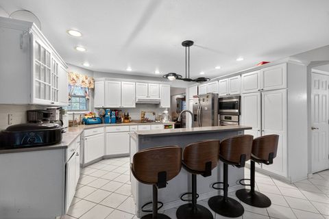 Tiny photo for 302 Jay Street, Savoy, IL 61874 (MLS # 12480491)