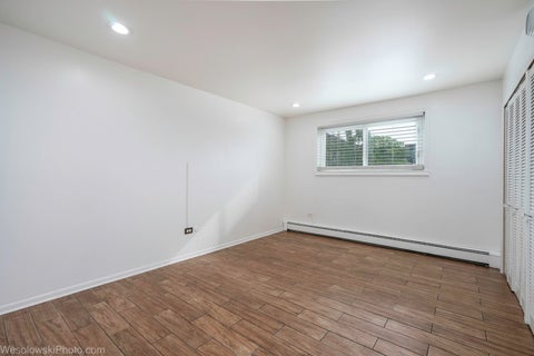 Tiny photo for 8901 N Western Avenue #202, Des Plaines, IL 60016 (MLS # 12778666)