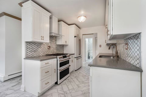Tiny photo for 8901 N Western Avenue #202, Des Plaines, IL 60016 (MLS # 12778666)