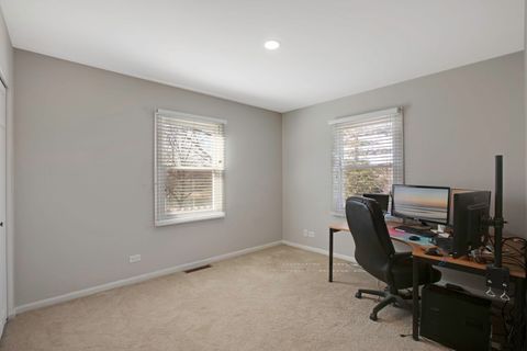 Tiny photo for 924 Shambliss Lane, Buffalo Grove, IL 60089 (MLS # 12582581)