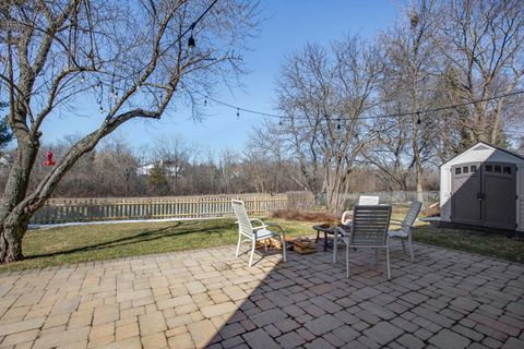 Tiny photo for 924 Shambliss Lane, Buffalo Grove, IL 60089 (MLS # 12582581)