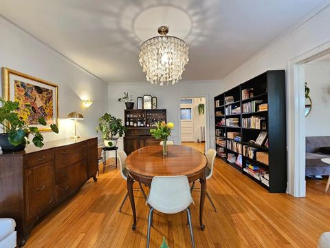 Tiny photo for 605 Washington Boulevard #3N, Oak Park, IL 60302 (MLS # 12627674)