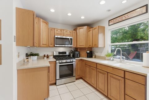 Tiny photo for 223 Blackberry Drive, Bolingbrook, IL 60440 (MLS # 12655159)