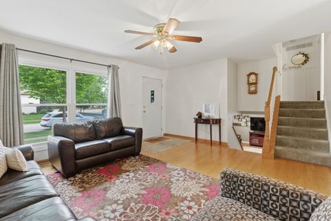 Tiny photo for 223 Blackberry Drive, Bolingbrook, IL 60440 (MLS # 12655159)