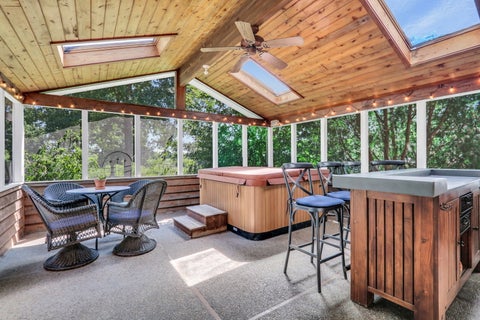 Tiny photo for 15033 W Redwood Lane, Libertyville, IL 60048 (MLS # 12721677)