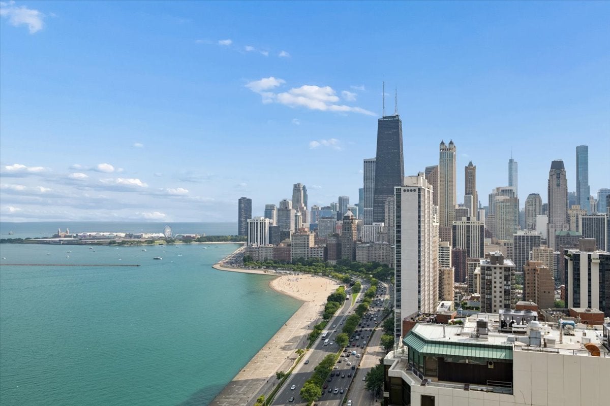1440 N Lake Shore Drive 12H