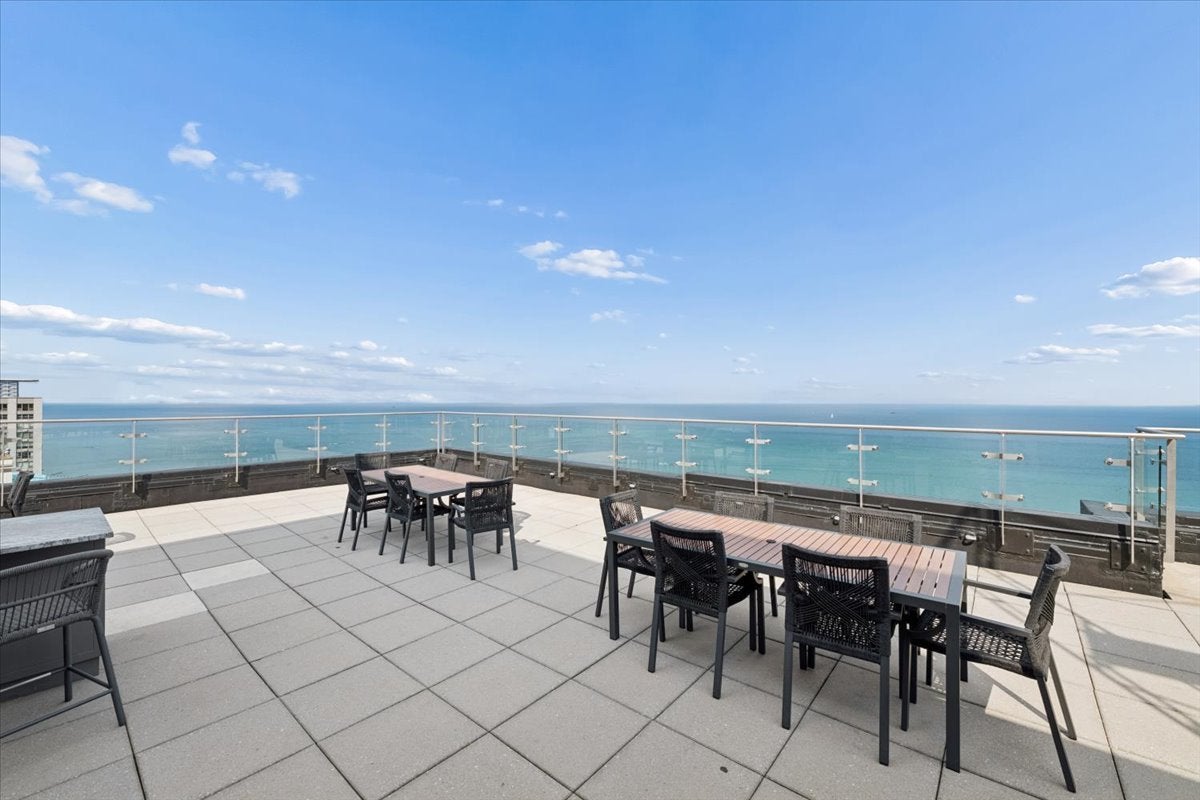 1440 N Lake Shore Drive 12H
