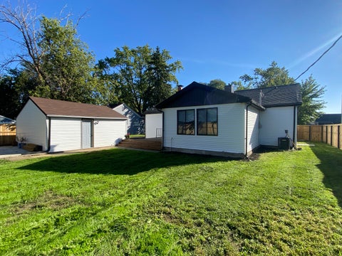 Tiny photo for 9606 S Natoma Avenue, Oak Lawn, IL 60453 (MLS # 12772848)