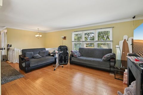 Tiny photo for 1890 Harvest Lane, Glendale Heights, IL 60139 (MLS # 12477640)