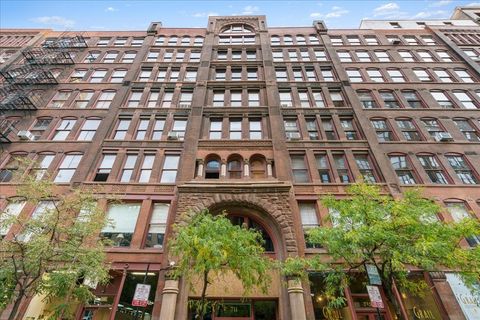 711 S Dearborn Street 202 Chicago IL 60605