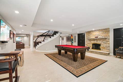 Tiny photo for 3001 Glen Eagles Court, St. Charles, IL 60174 (MLS # 12663285)