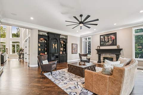 Tiny photo for 3001 Glen Eagles Court, St. Charles, IL 60174 (MLS # 12663285)