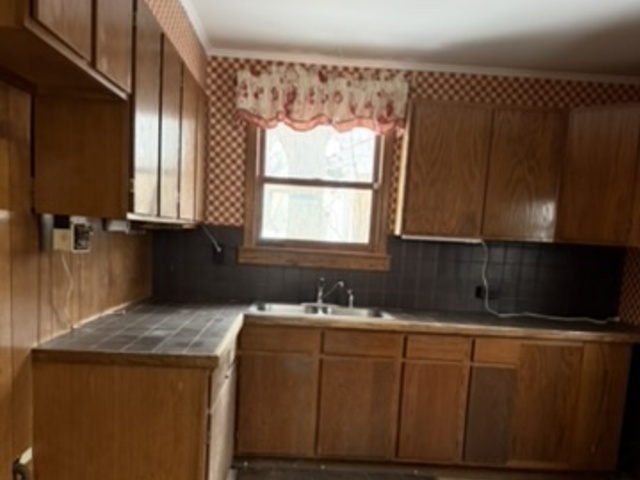 241 Indianwood Boulevard