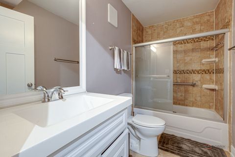 Tiny photo for 615 Tralee Court #1C, Schaumburg, IL 60193 (MLS # 12600019)