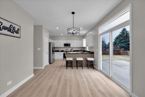 Tiny photo for 555 Bluestem Drive, Yorkville, IL 60560 (MLS # 12615451)