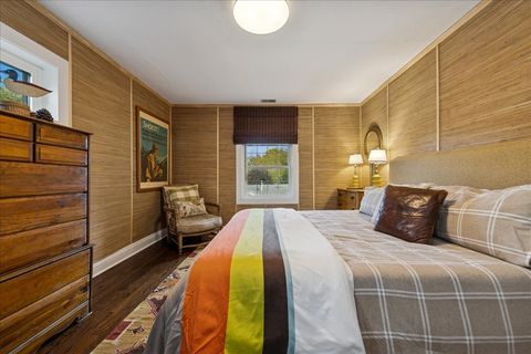 Tiny photo for 420 W Cook Avenue, Libertyville, IL 60048 (MLS # 12471384)