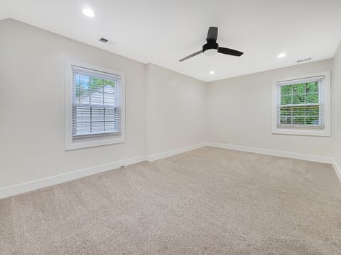 Tiny photo for 401 S Fourth Avenue, Libertyville, IL 60048 (MLS # 12368368)