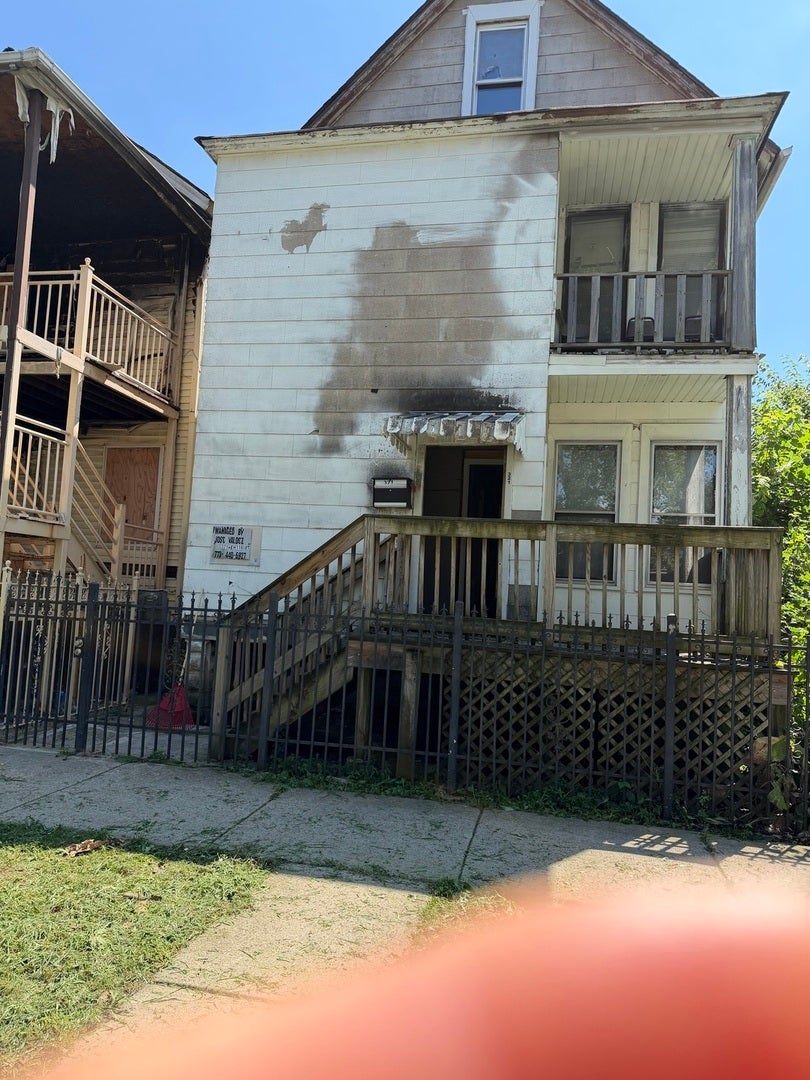 321 E 116th Street