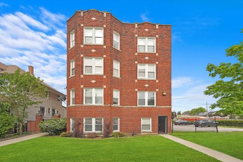 804 S 15th Avenue Maywood IL 60153