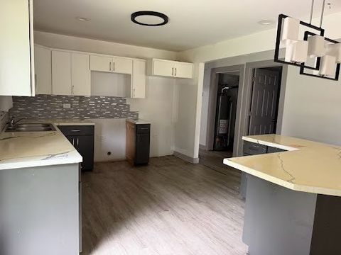 Tiny photo for 15122 Meadow Lane, Dolton, IL 60419 (MLS # 12409189)