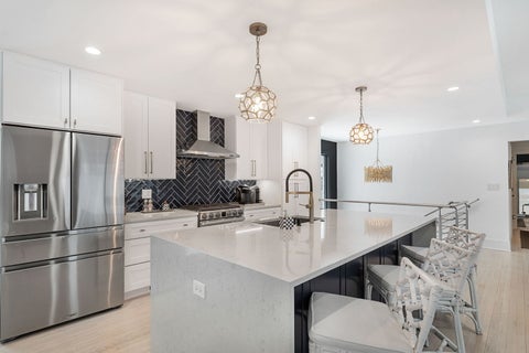 Tiny photo for 872 Northmoor Road, Lake Forest, IL 60045 (MLS # 12665586)