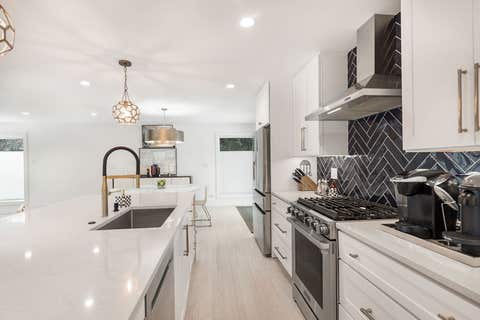 Tiny photo for 872 Northmoor Road, Lake Forest, IL 60045 (MLS # 12665586)