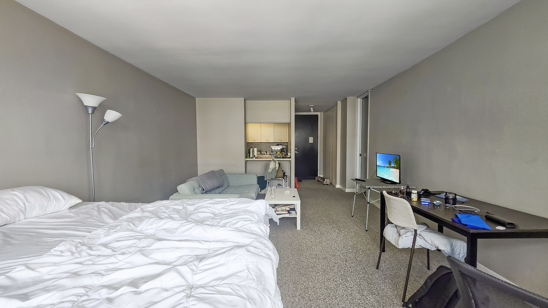 535 N MICHIGAN Avenue 2710