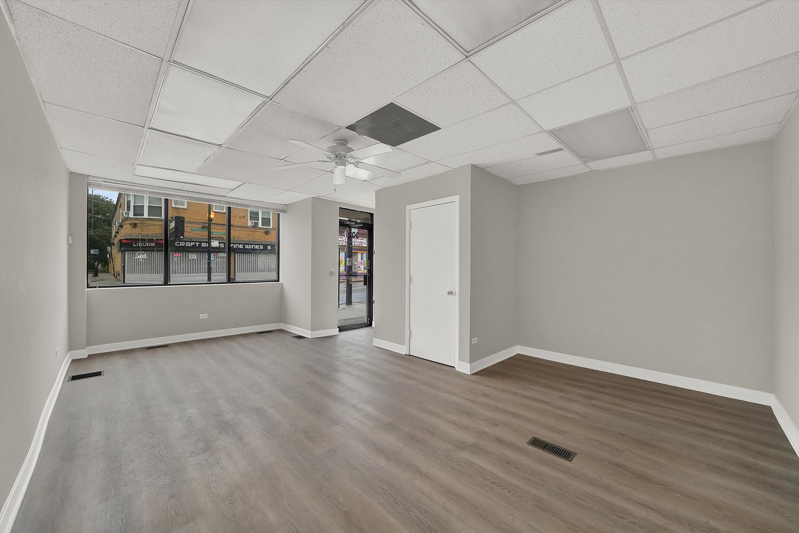 3025 N Milwaukee Avenue