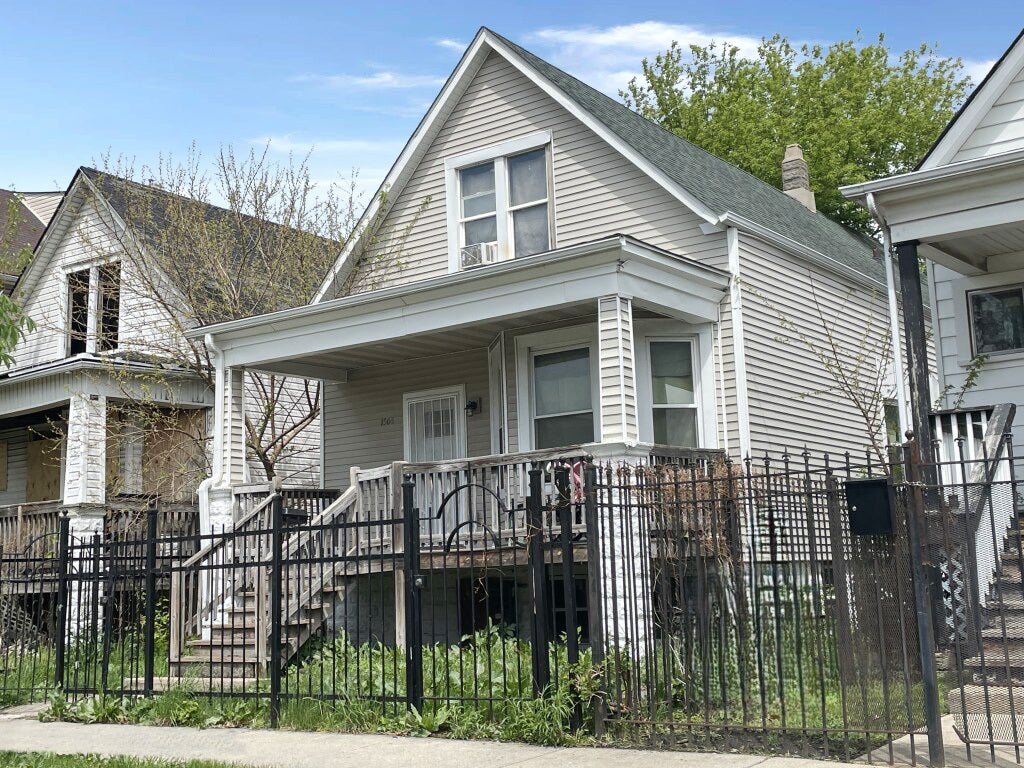 1508 W 72nd Street