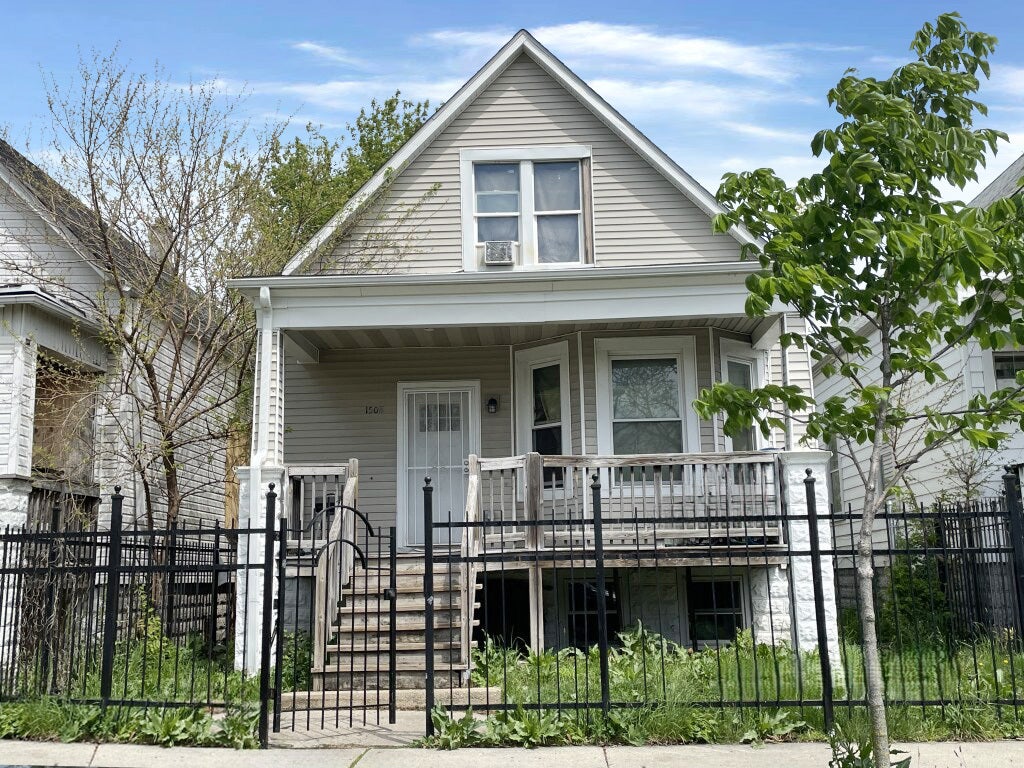 1508 W 72nd Street