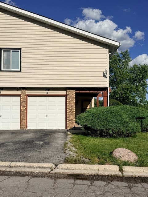 Photo of 709 Spring Court #5, University Park, IL 60484 (MLS # 12678528)