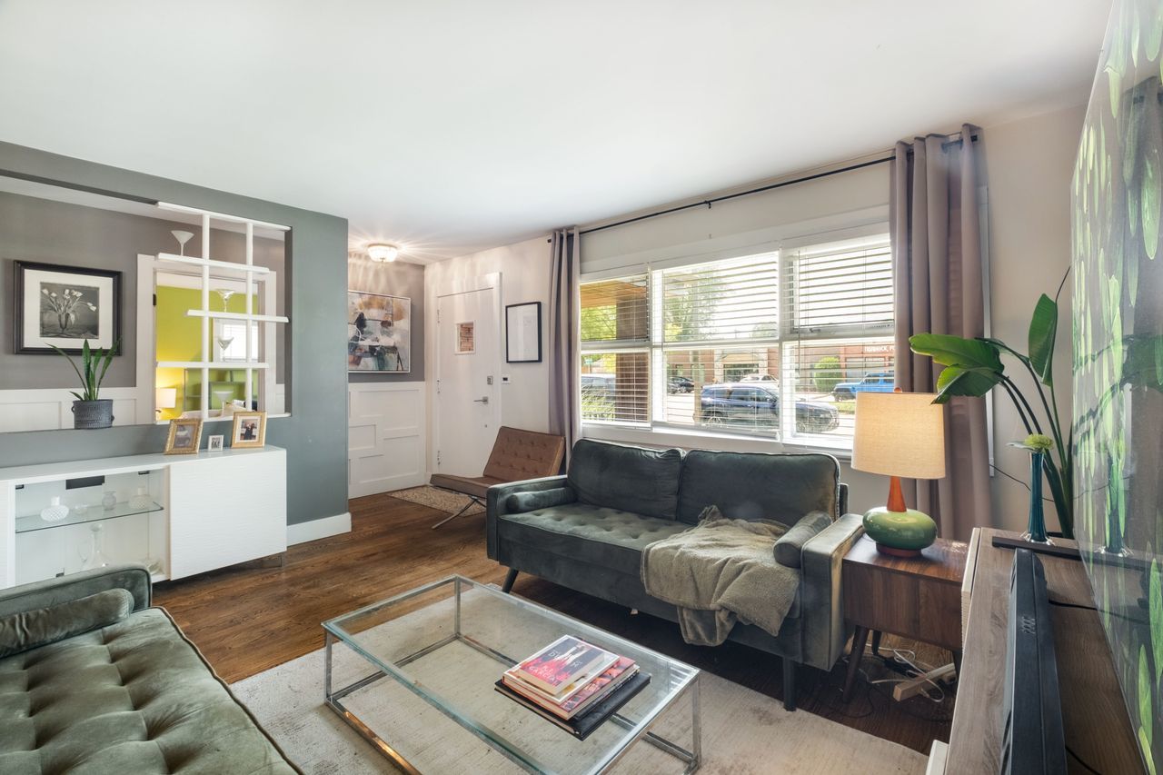 4108 Main Street