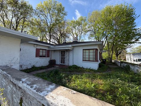 Tiny photo for Rockford, IL 61104 (MLS # 12634789)