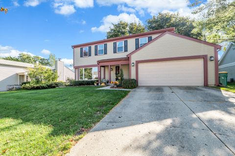 Photo of 896 Chaucer Way, Buffalo Grove, IL 60089 (MLS # 12497901)