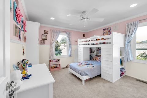 Tiny photo for 896 Chaucer Way, Buffalo Grove, IL 60089 (MLS # 12497901)