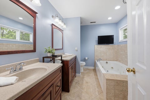 Tiny photo for 890 Norman Drive, Hoffman Estates, IL 60192 (MLS # 12648668)