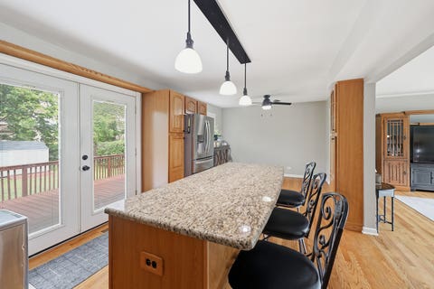 Tiny photo for 890 Norman Drive, Hoffman Estates, IL 60192 (MLS # 12648668)