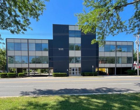 5135 Golf Road Skokie IL 60077