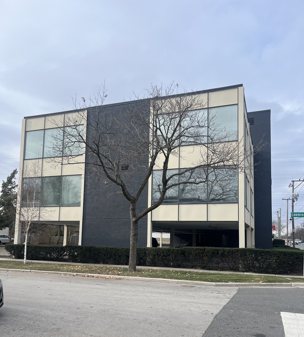 5135 Golf Road