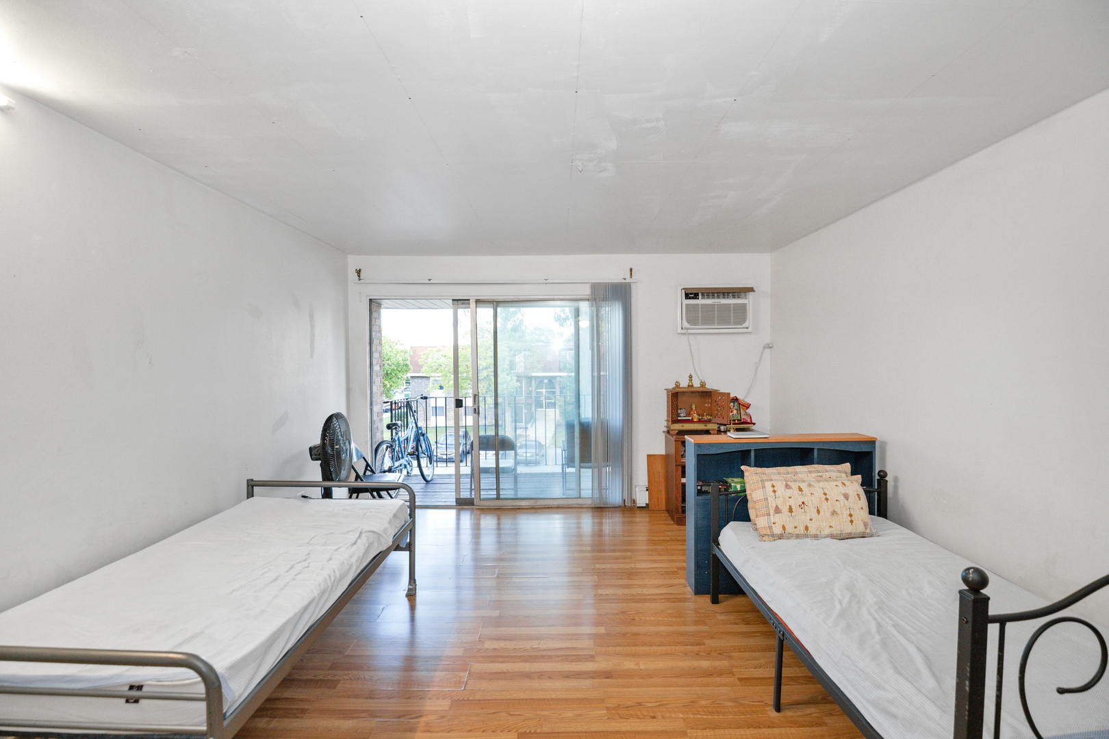 1080 Knoll Lane 305
