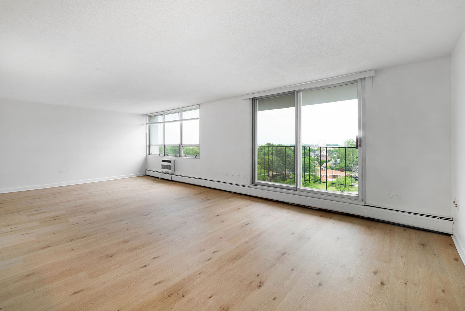 8809 Golf Road 8A