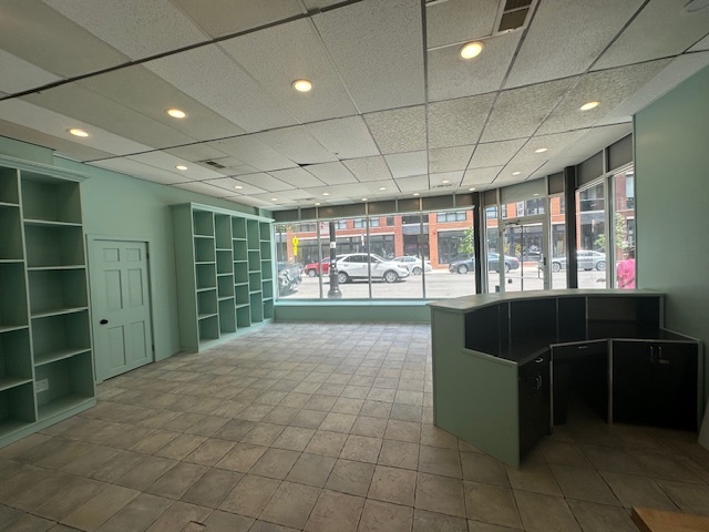 3108 N MILWAUKEE Avenue 1E