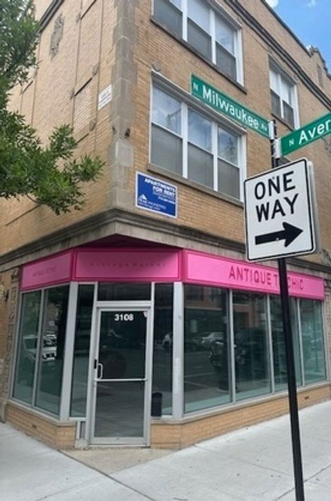 3108 N MILWAUKEE Avenue 1E Chicago IL 60618