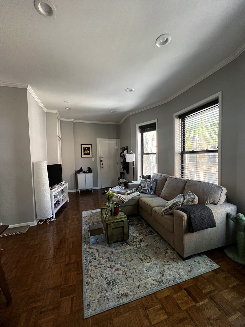 749 W California Terrace 2