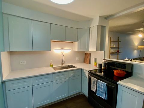 Tiny photo for 6359 N Ridge Avenue #302, Chicago, IL 60660 (MLS # 12690916)